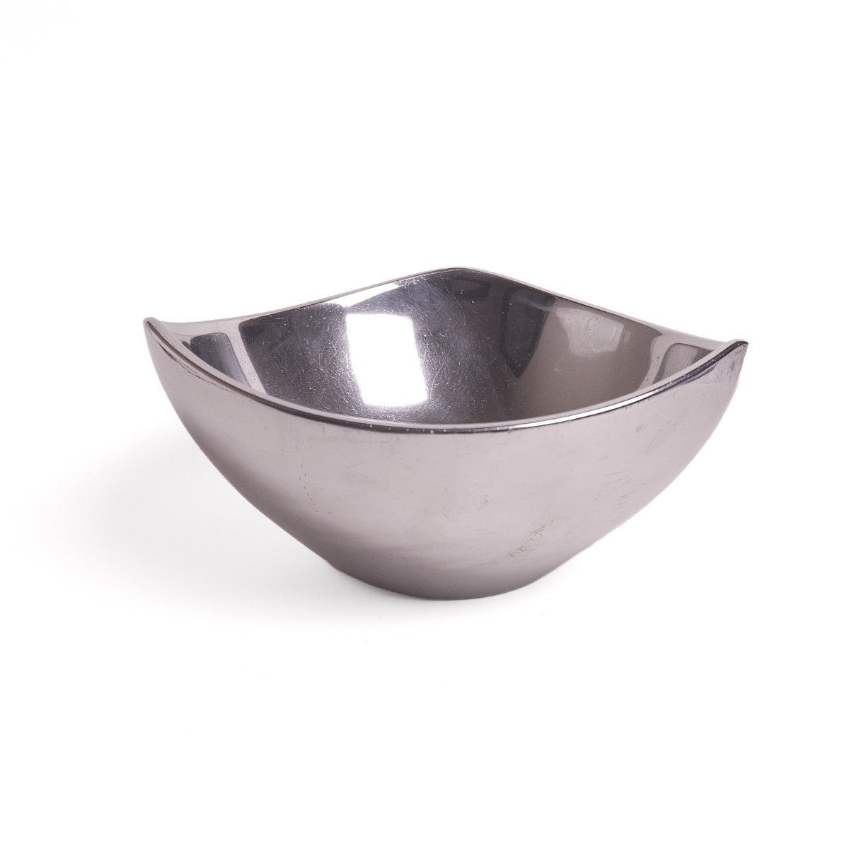 Nambé Signature Tri-Corner Bowl #527