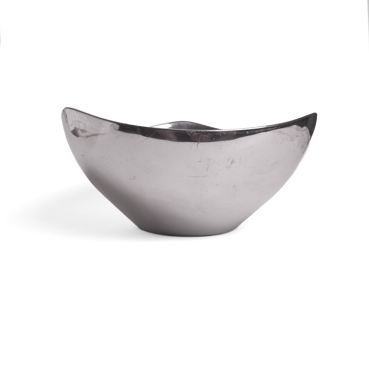 Nambé Signature Tri-Corner Bowl #527