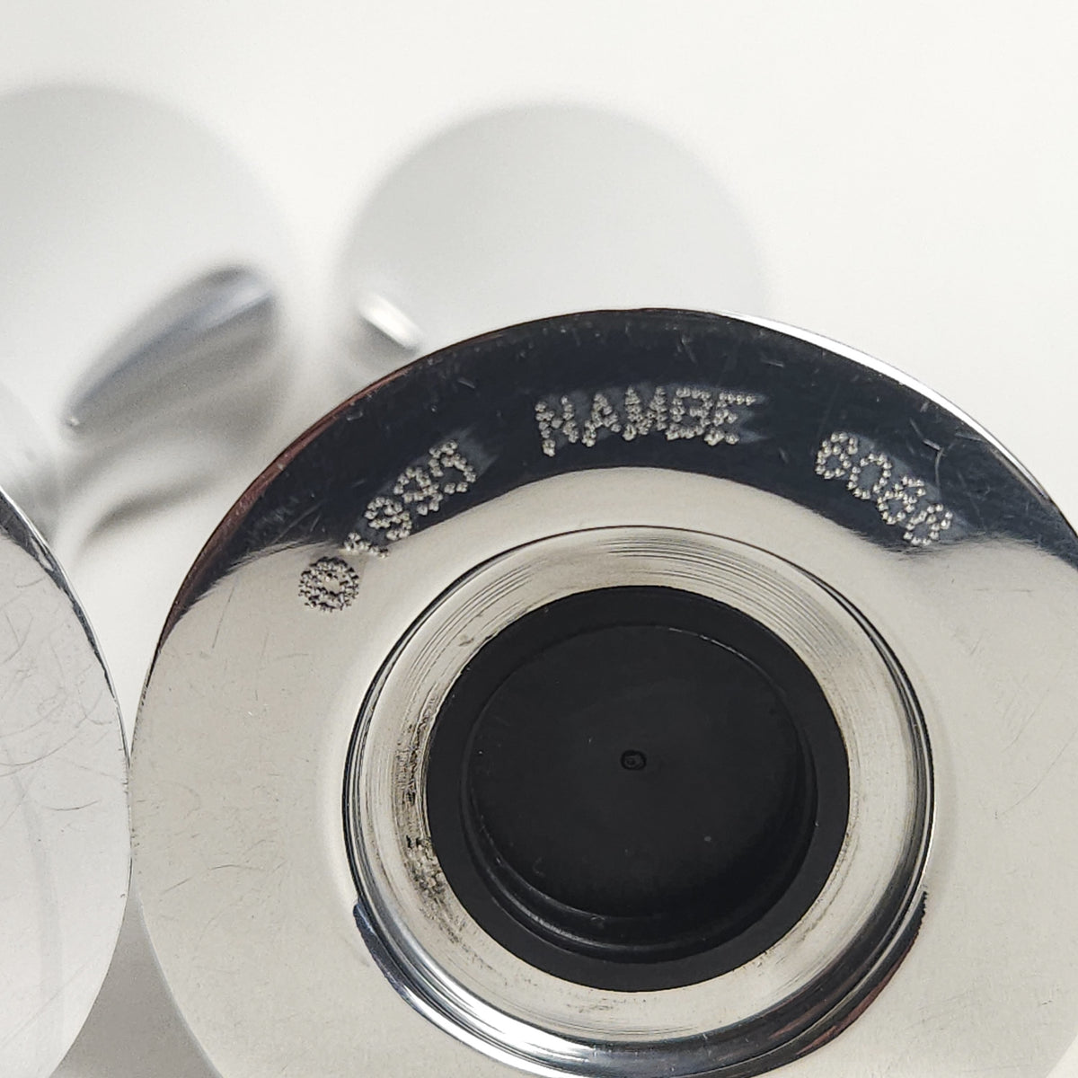 Nambé Kissing Salt & Pepper Shakers #6088
